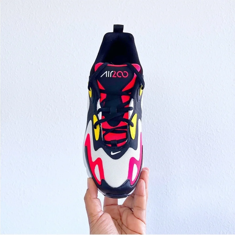 Nike Air Max 200